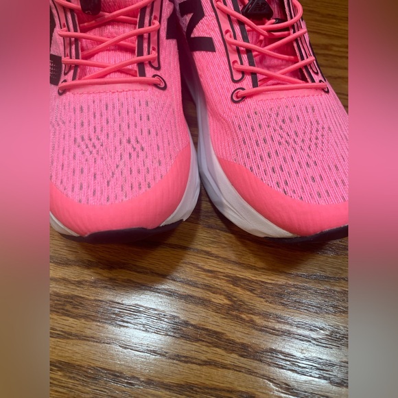 Girls New Balance Bungee FuelCell Propel v5 NWOT - Picture 4 of 6